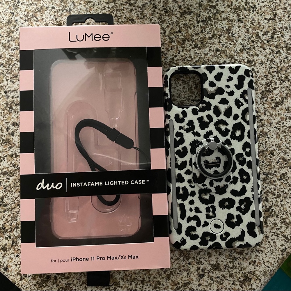 LuMee iPhone 11 Pro Max Case